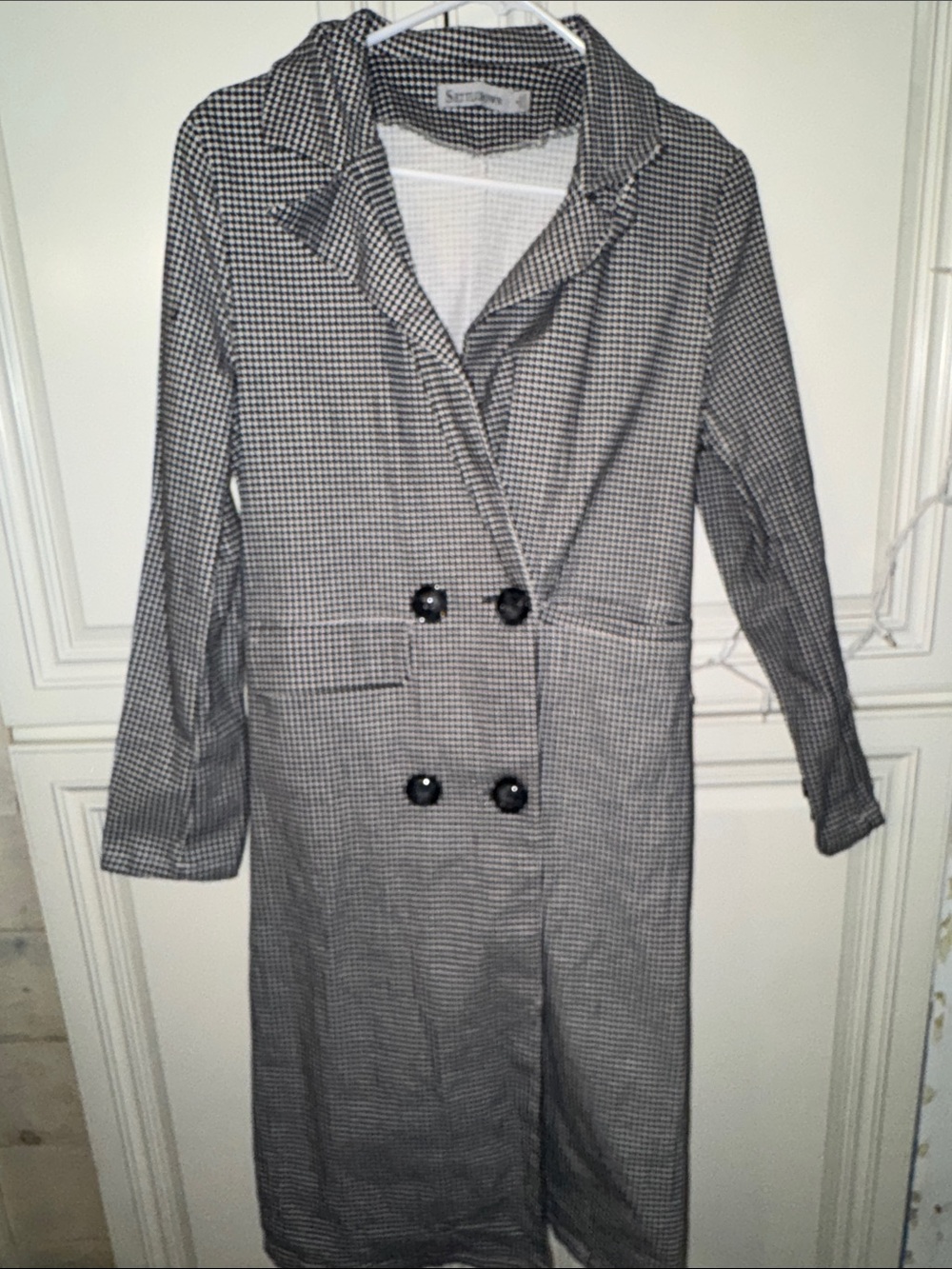 Checked Long Double-Breasted Trench Coat - Black/White